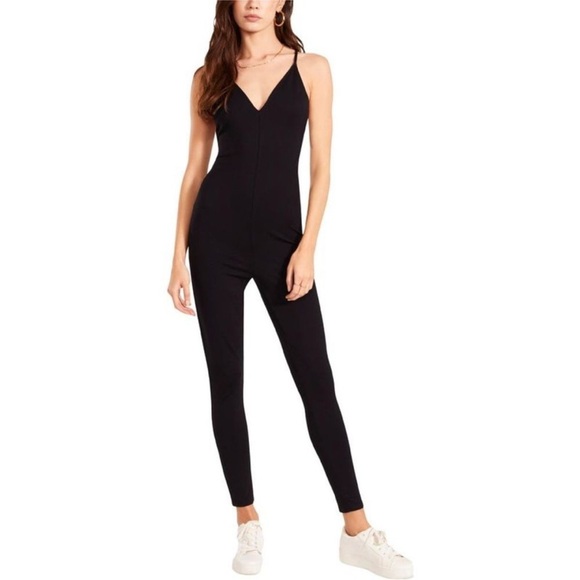 BB Dakota by Steve Madden Stretch V Neck‎ Jumpsuit in Black Size Small - Picture 1 of 9